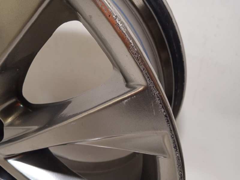 Recambio de llanta para toyota rav 4 advance hybrid referencia OEM IAM 4261A42100  TBGG875