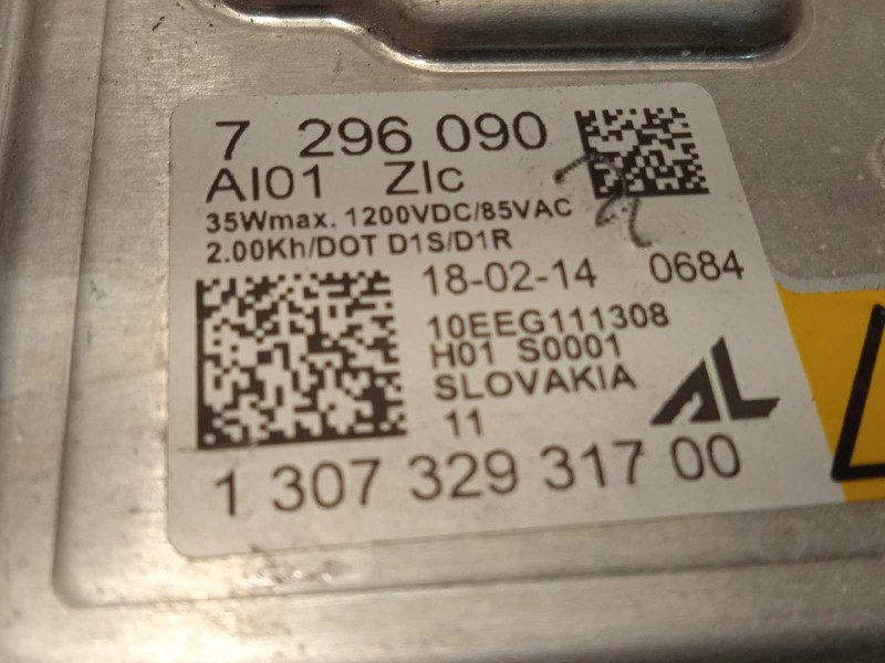 Recambio de centralita faros xenon para bmw serie 4 coupe (f32) 420d referencia OEM IAM 7296090  130732931700