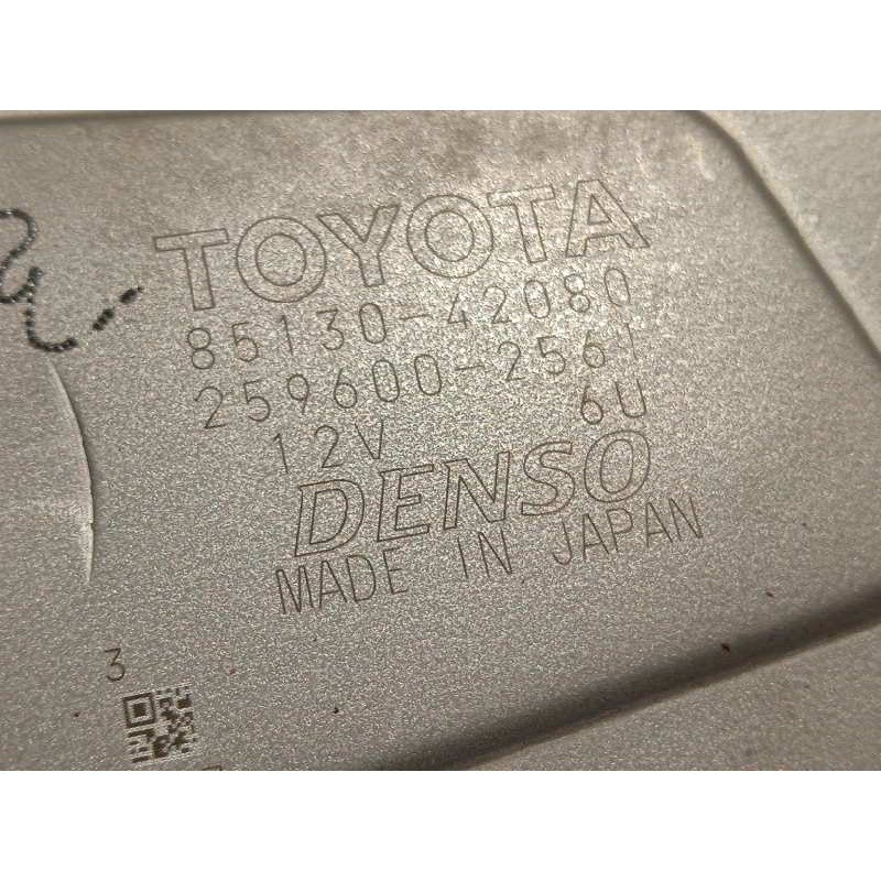 Recambio de motor limpia trasero para toyota rav 4 advance hybrid referencia OEM IAM 8513042080  2596002561