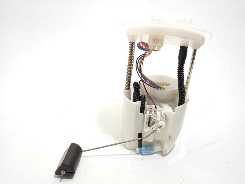 Recambio de bomba combustible para mazda cx-30 referencia OEM IAM HF671335X 2922000361 JB0017712