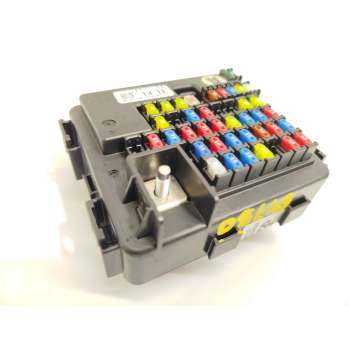 CAJA RELES / FUSIBLES 91951D3210 