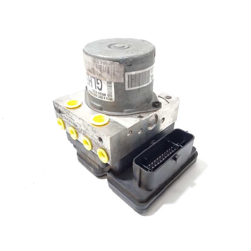Recambio de abs para hyundai i20 active 1.4 referencia OEM IAM 58920C8250 6158945200 C858920550