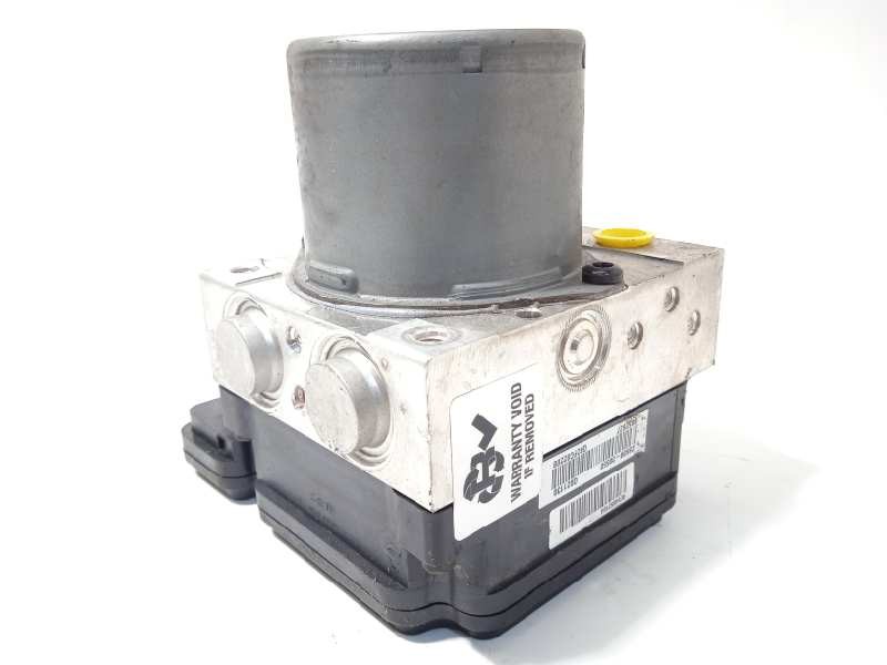 Recambio de abs para hyundai i20 active 1.4 referencia OEM IAM 58920C8250 6158945200 C858920550