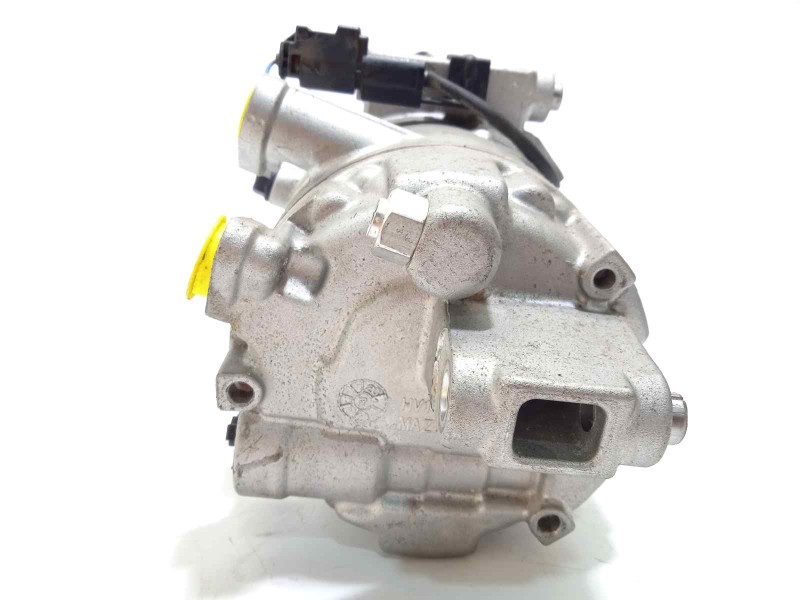 Recambio de compresor aire acondicionado para mazda cx-30 referencia OEM IAM BDNF  HV143MTG