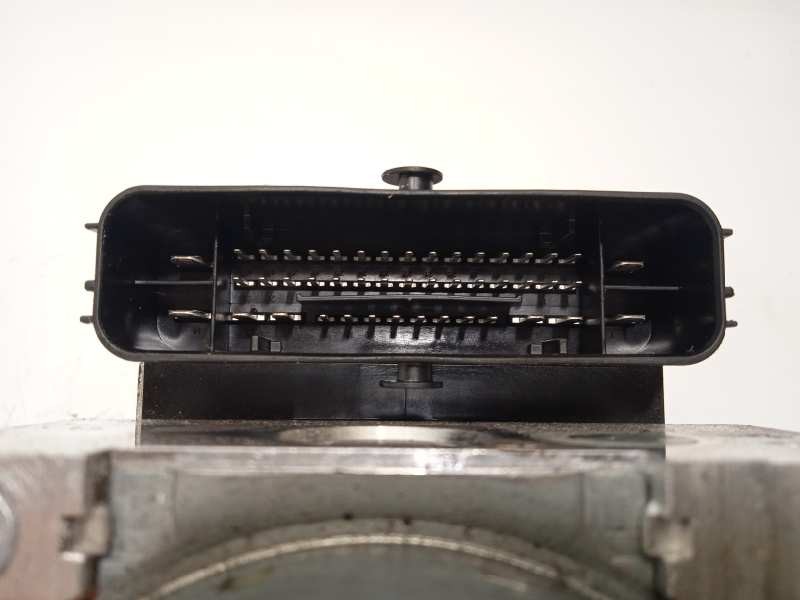 Recambio de abs para seat leon (5f1) fr referencia OEM IAM 5Q0614517EE 28516322113 10022016544