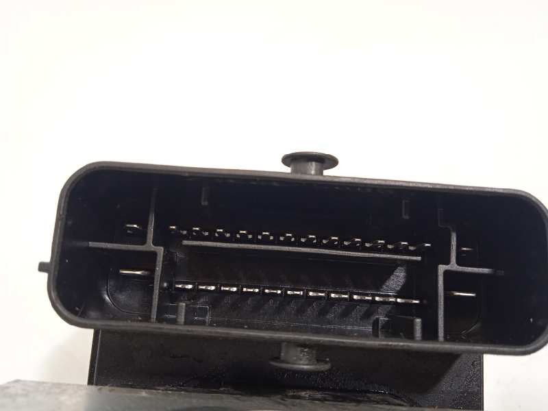 Recambio de abs para dacia dokker ambiance referencia OEM IAM 476608587R 28515035153 1002202024