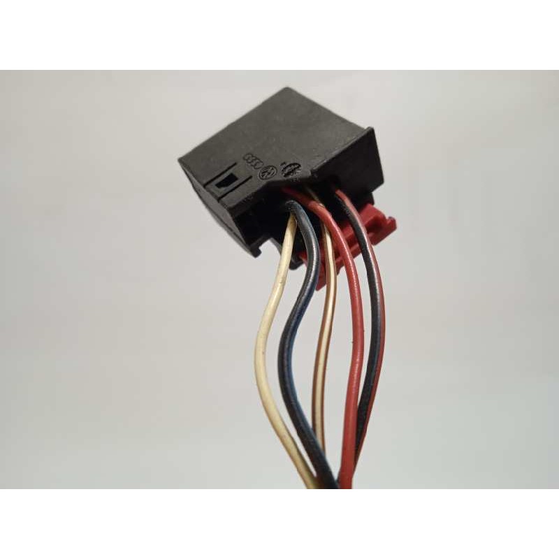 Recambio de retrovisor derecho para audi a3 (8p) 2.0 tdi referencia OEM IAM 8P1858532G  8P1858532G01C