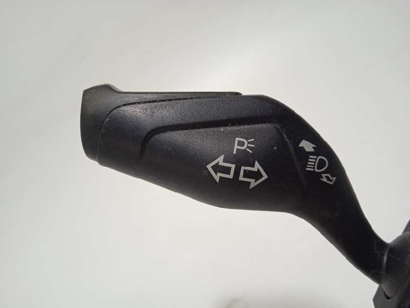 Recambio de mando intermitentes para ford focus lim. titanium referencia OEM IAM F1ET13N064AC  