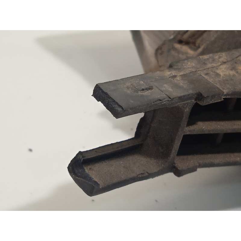 Recambio de faro derecho para chevrolet lacetti sx referencia OEM IAM 96458812  