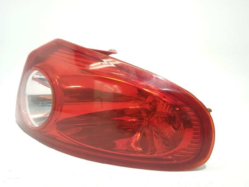 Recambio de piloto trasero derecho para chevrolet lacetti sx referencia OEM IAM 96387725  