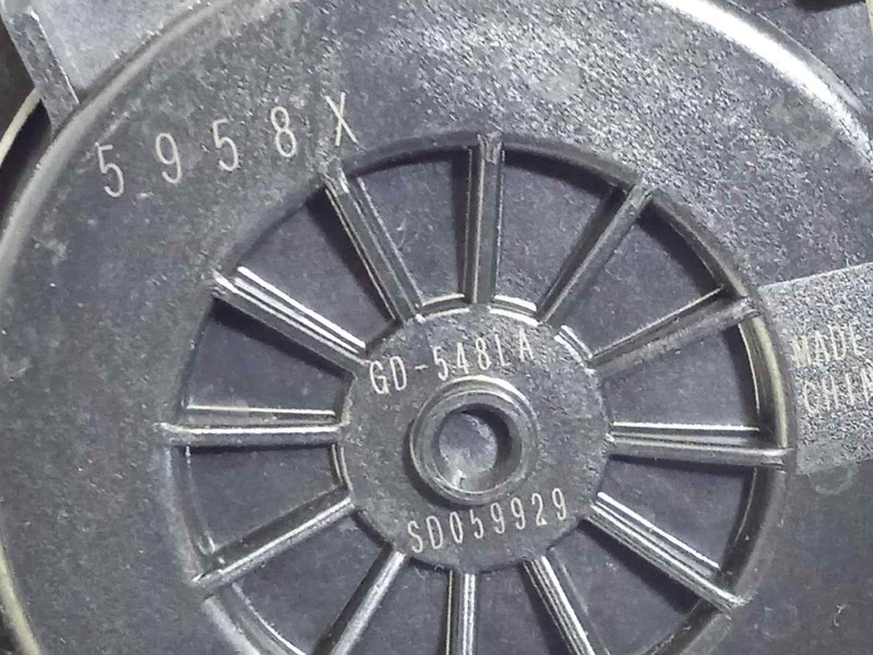 Recambio de elevalunas delantero izquierdo para mazda cx-30 referencia OEM IAM GD548LA  