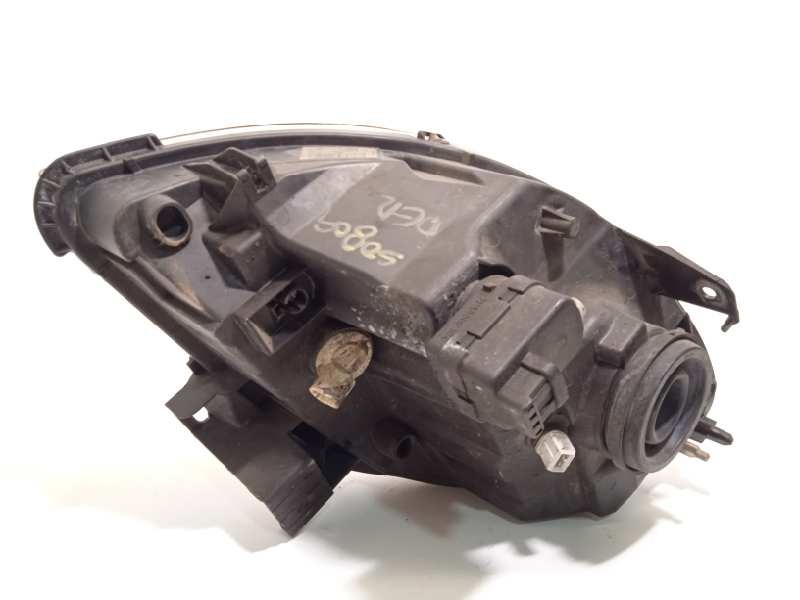 Recambio de faro derecho para renault kangoo (f/kc0) 1.5 dci diesel referencia OEM IAM 8200236591  