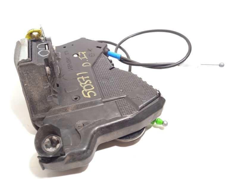Recambio de cerradura puerta delantera izquierda para toyota auris 1.2 16v turbo cat referencia OEM IAM 6903005131  