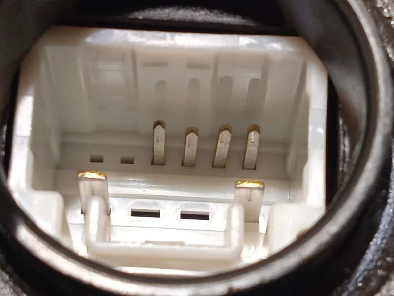 Recambio de cerradura puerta delantera izquierda para toyota auris 1.2 16v turbo cat referencia OEM IAM 6903005131  