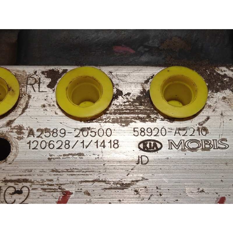Recambio de abs para kia cee´d drive referencia OEM IAM 58920A2210 6158945200 A258920500