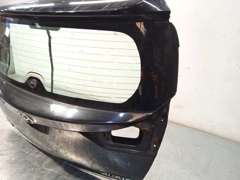 Recambio de porton trasero para toyota auris 1.2 16v turbo cat referencia OEM IAM 6700502290  6810502380