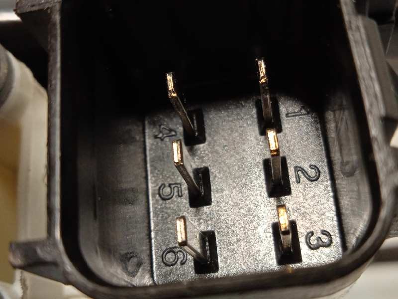 Recambio de elevalunas delantero izquierdo para ford focus lim. black&red referencia OEM IAM BM51A23201BF  