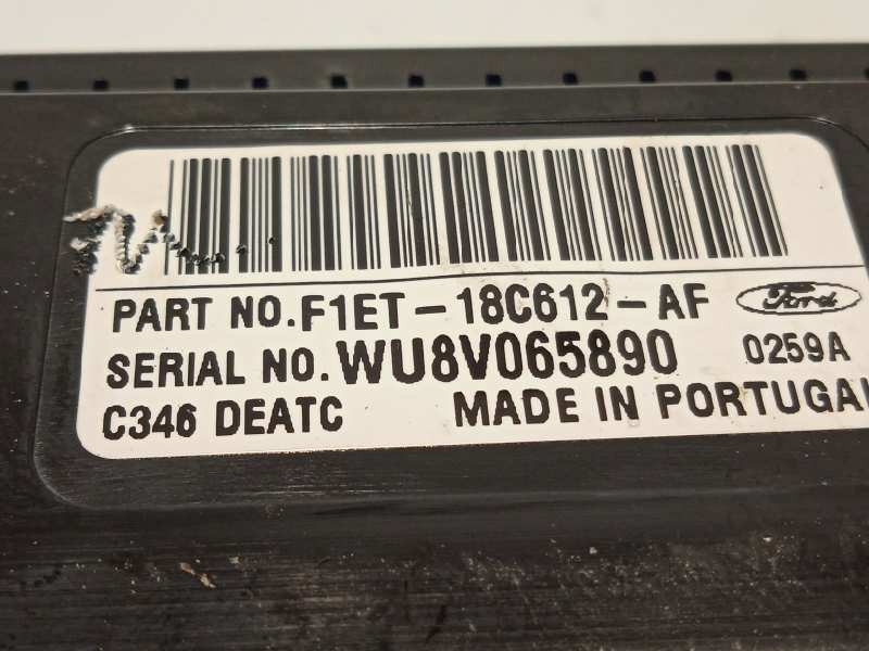 Recambio de mando climatizador para ford focus lim. black&red referencia OEM IAM F1ET18C612AF  2373035
