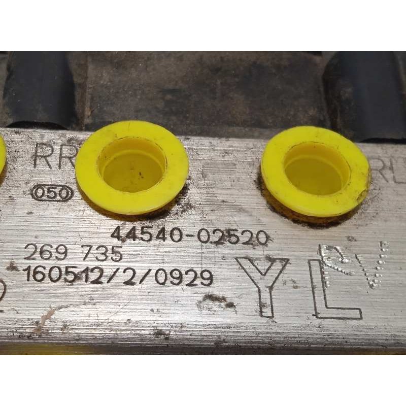 Recambio de abs para toyota auris 1.2 16v turbo cat referencia OEM IAM 4454002520 2265106455 269735