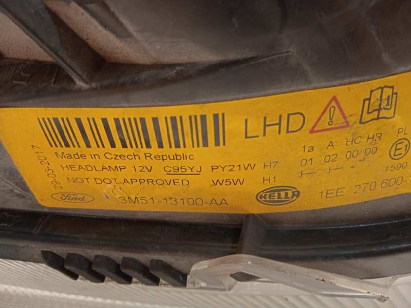 Recambio de faro derecho para ford focus c-max (cap) trend (d) referencia OEM IAM 3M5113100AA  1347459