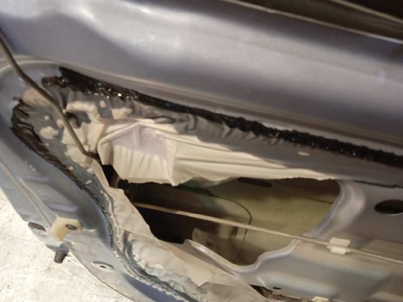 Recambio de puerta delantera izquierda para kia picanto 1.0 cat referencia OEM IAM 7600307010  