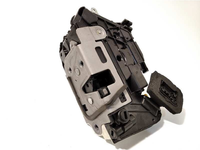 CERRADURA PUERTA TRASERA DERECHA 5K4839016AF 