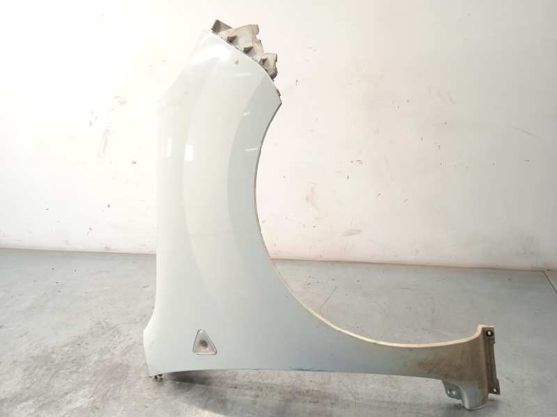 Recambio de aleta delantera derecha para renault kangoo 1.5 dci diesel fap referencia OEM IAM 631007558R  