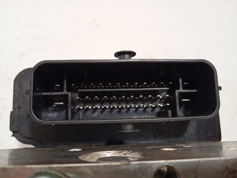 Recambio de abs para dacia sandero laureate referencia OEM IAM 476608644R 22651066455 269633