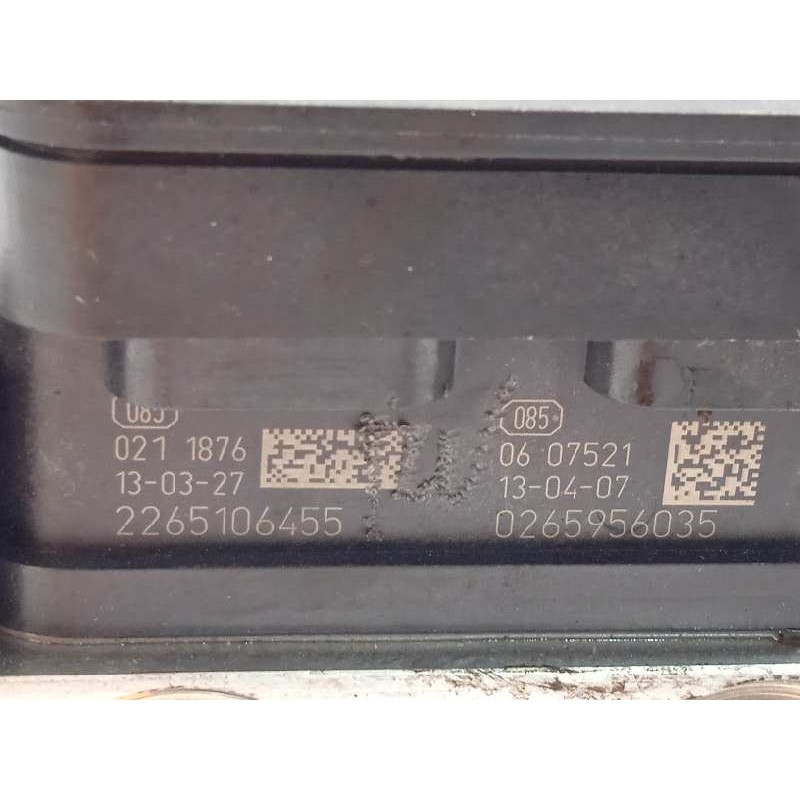 Recambio de abs para dacia sandero laureate referencia OEM IAM 476608644R 22651066455 269633