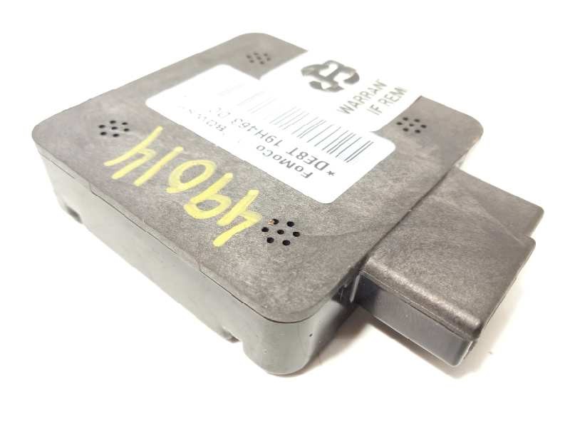 Recambio de modulo electronico para ford focus lim. black&red referencia OEM IAM DE8T19H463DC  1945263