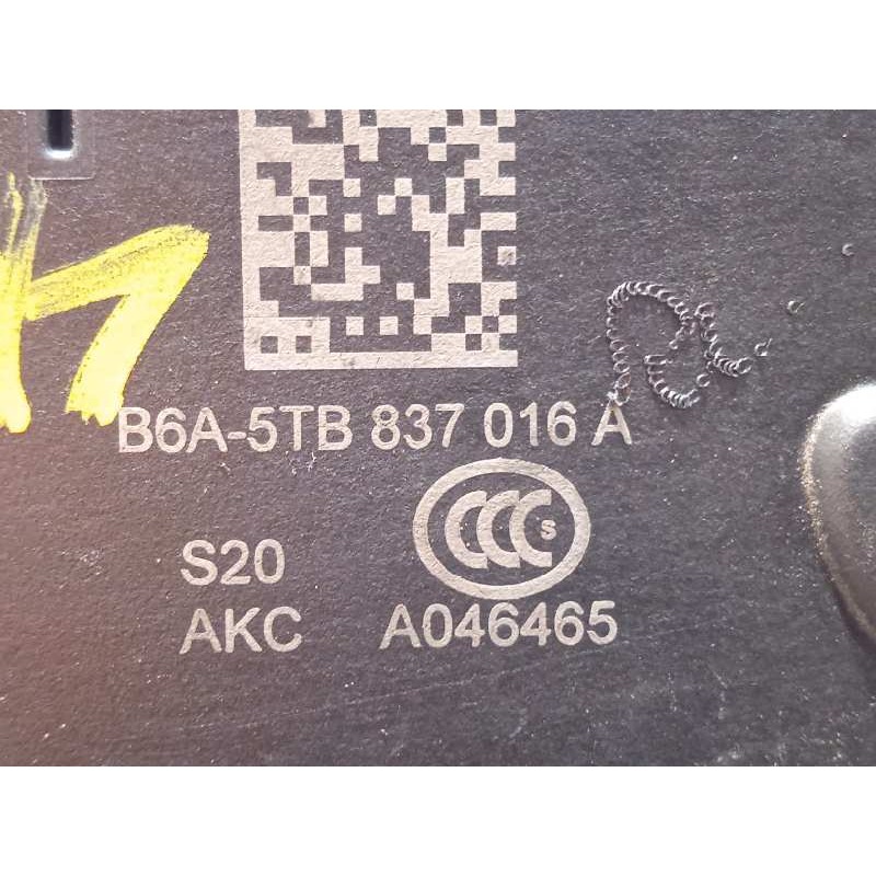 Recambio de cerradura puerta delantera derecha para volkswagen polo 1.0 tsi referencia OEM IAM 5TB837016A  