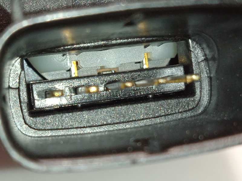 Recambio de cerradura maletero / porton para kia ceed 1.0 tgdi cat referencia OEM IAM 1932100010  