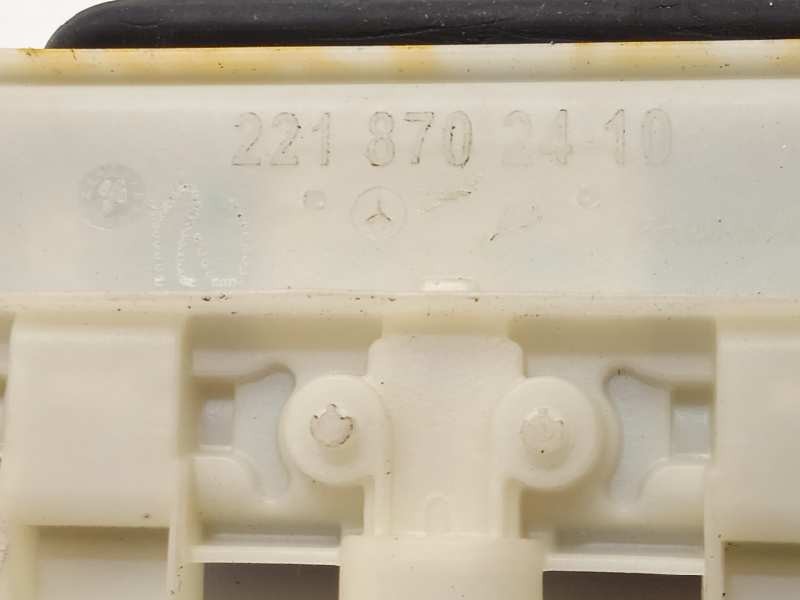 Recambio de maneta exterior porton para porsche panamera 4 s referencia OEM IAM 2218702410  