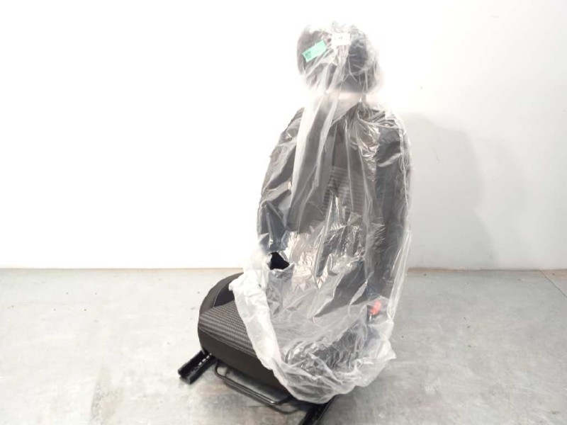 Recambio de juego asientos completo para kia xceed 1.0 tgdi cat referencia OEM IAM NOREF  