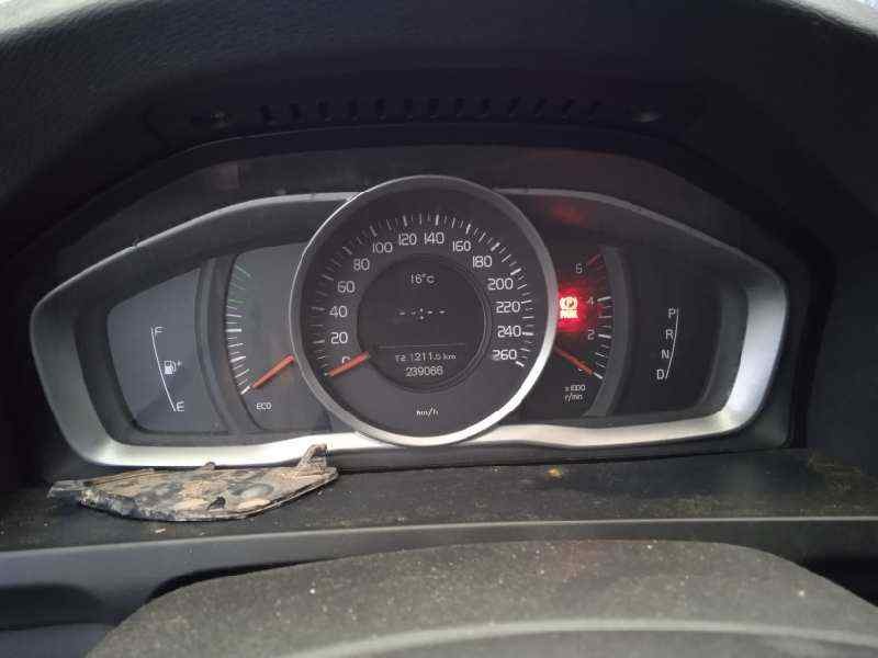 Recambio de cuadro instrumentos para volvo s60 lim. 2.0 diesel cat referencia OEM IAM 31327746  36001771