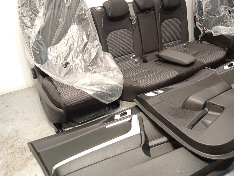 Recambio de juego asientos completo para kia xceed 1.0 tgdi cat referencia OEM IAM NOREF  