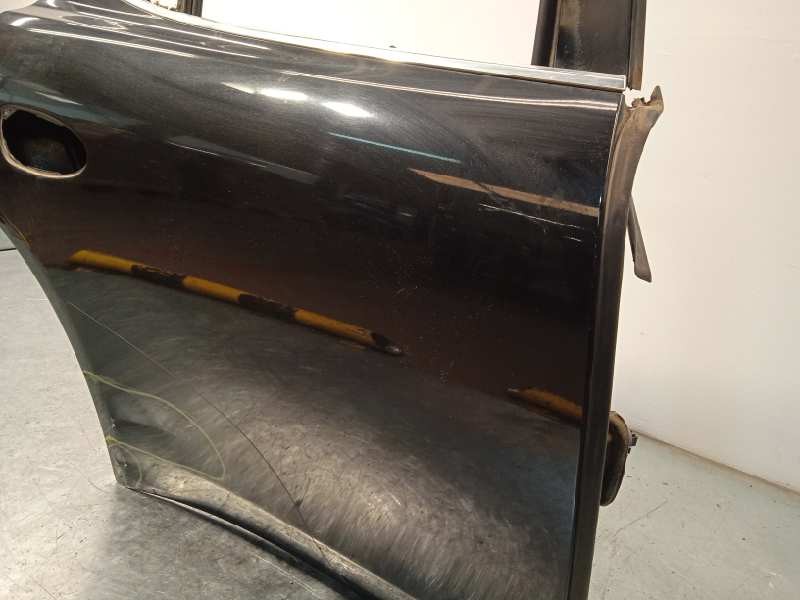 Recambio de puerta trasera derecha para porsche panamera 4 s referencia OEM IAM 97053622201  