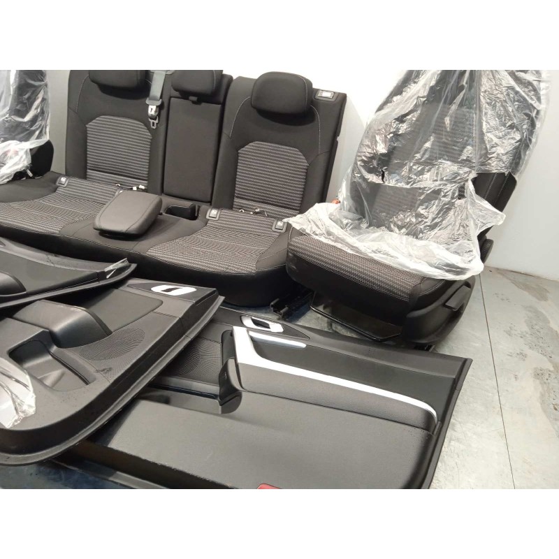 Recambio de juego asientos completo para kia xceed 1.0 tgdi cat referencia OEM IAM NOREF  