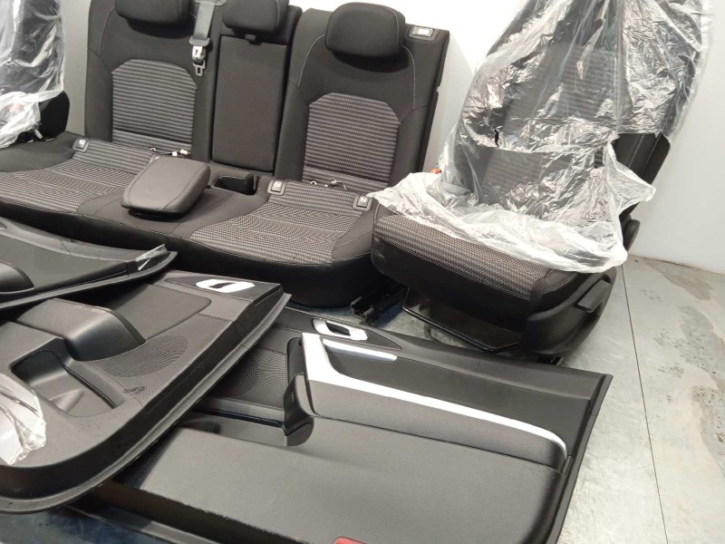 Recambio de juego asientos completo para kia xceed 1.0 tgdi cat referencia OEM IAM NOREF  