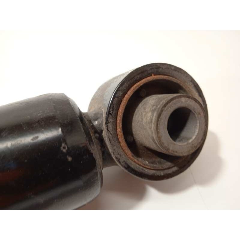 Recambio de amortiguador trasero izquierdo para kia ceed 1.0 tgdi cat referencia OEM IAM 55300J7XA  