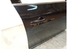 Recambio de puerta delantera derecha para volvo s60 lim. 2.0 diesel cat referencia OEM IAM 32228971  31298041 2