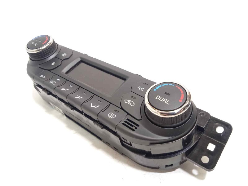 Recambio de mando climatizador para kia cee´d tech referencia OEM IAM 97250A2400  97250A2400WK