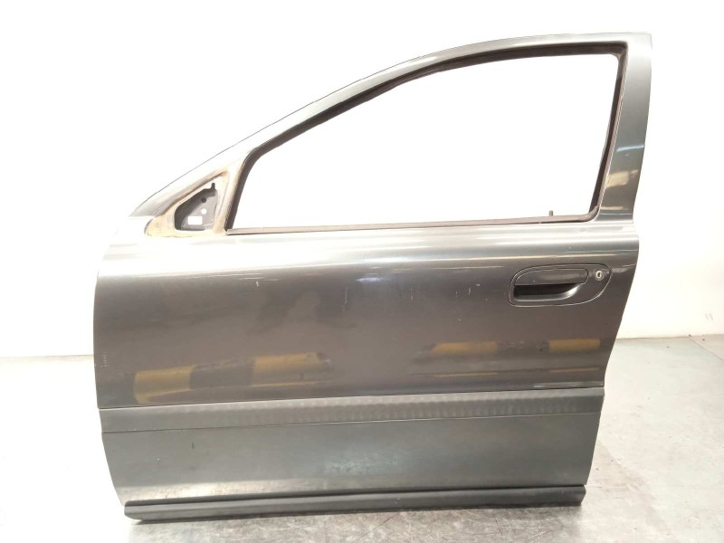 Recambio de puerta delantera izquierda para volvo s60 berlina d5 referencia OEM IAM 30796486  