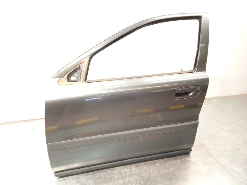 Recambio de puerta delantera izquierda para volvo s60 berlina d5 referencia OEM IAM 30796486  