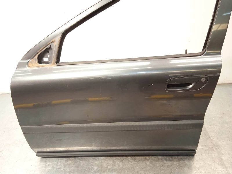Recambio de puerta delantera izquierda para volvo s60 berlina d5 referencia OEM IAM 30796486  