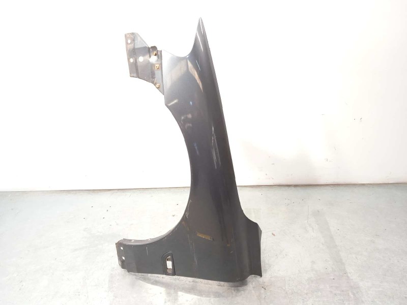 Recambio de aleta delantera izquierda para volvo s60 berlina d5 referencia OEM IAM 30796492  