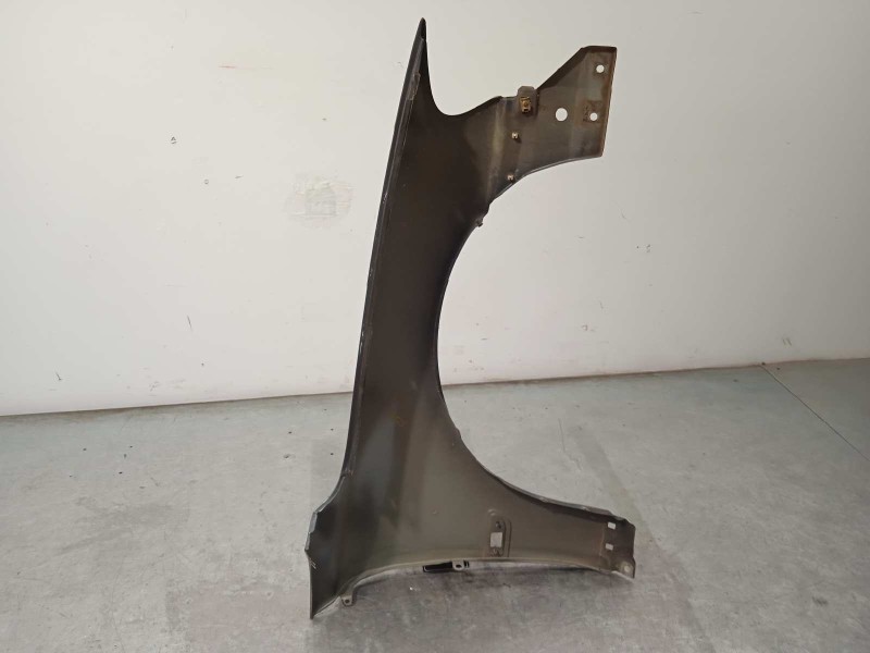 Recambio de aleta delantera izquierda para volvo s60 berlina d5 referencia OEM IAM 30796492  