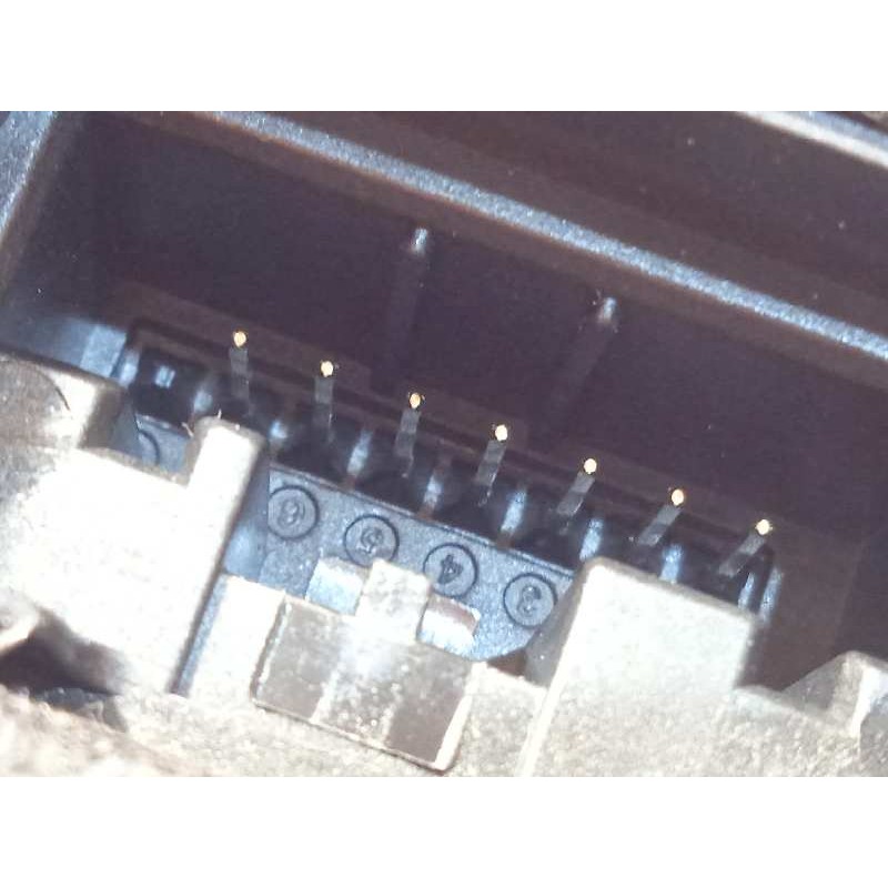 Recambio de cerradura puerta delantera izquierda para volkswagen polo 1.0 tsi referencia OEM IAM 5TB837015A  