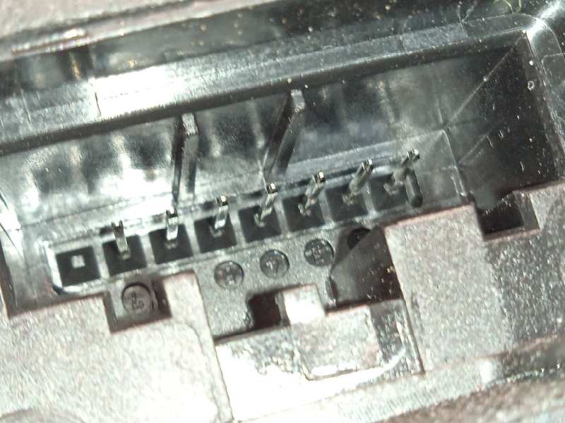 Recambio de cerradura puerta trasera derecha para volkswagen polo 1.0 tsi referencia OEM IAM 5TA839016E  