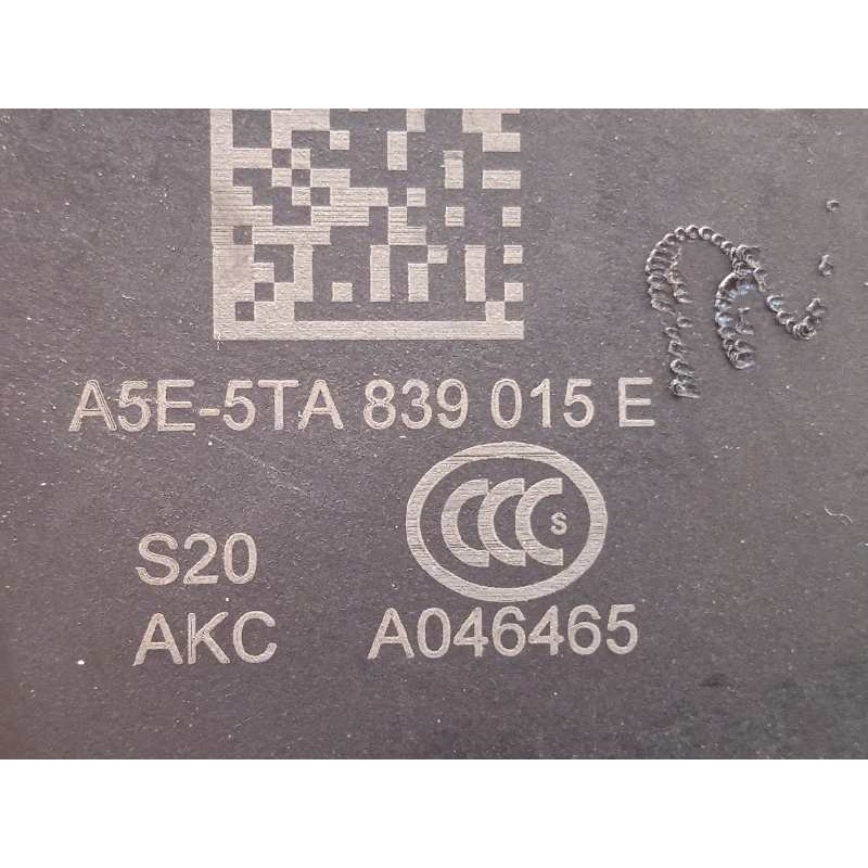 Recambio de cerradura puerta trasera izquierda para volkswagen polo 1.0 tsi referencia OEM IAM 5TA839015E  